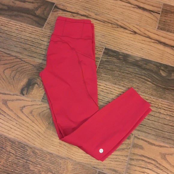 ❌SOLD❌Lululemon Fast and Free Tight (6) - Picture 2 of 7